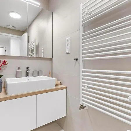 Luxury Sky Park - Panoramic Castle Views * Bratislava