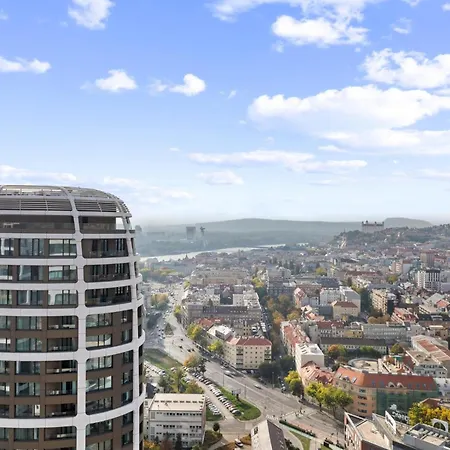 Apartman Sky Park 19Th Floor Panoramic Castle View
