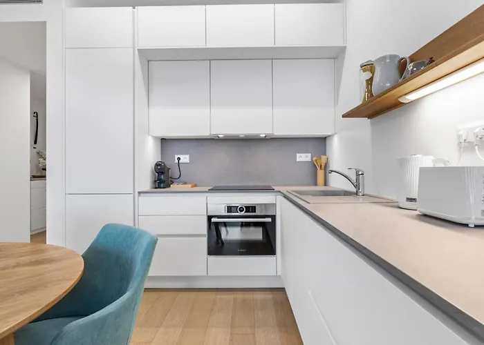 Luxury Sky Park - Panoramic Castle Views * Pozsony