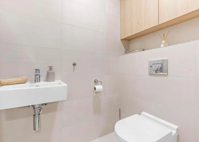 Luxury Sky Park - Panoramic Castle Views *