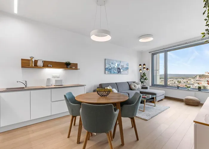 Luxury Sky Park - Panoramic Castle Views Bratislava