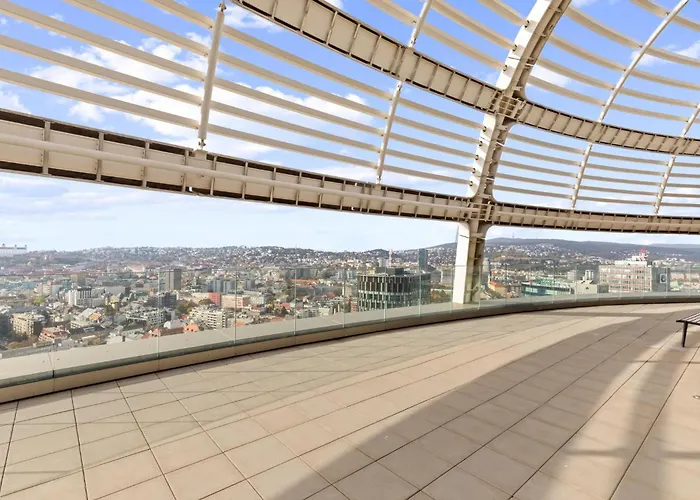 Luxury Sky Park - Panoramic Castle Views Bratislava