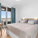 Luxury Sky Park - Panoramic Castle Views * ברטיסלאבה