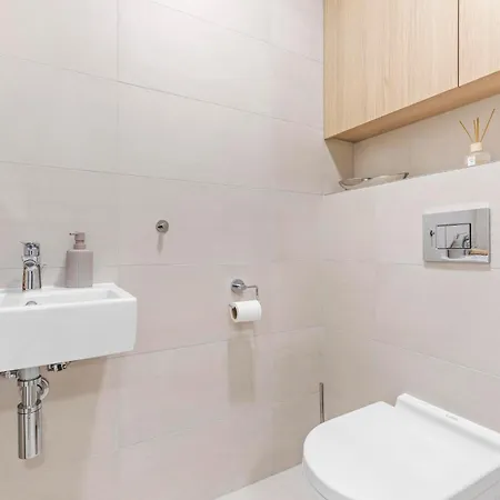 Luxury Sky Park - Panoramic Castle Views *