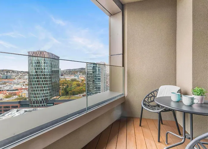 Luxury Sky Park - Panoramic Castle Views Bratislava